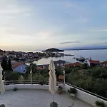 Zadar Franov On Island Ugljan With The Pool, Bbq And Beautiful Sea-view! Apartamento *