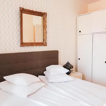 Zadar Franov On Island Ugljan With The Pool, Bbq And Beautiful Sea-view! Appartement