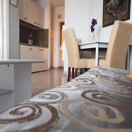Zadar Franov On Island Ugljan With The Pool, Bbq And Beautiful Sea-view! Appartement *