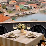 Zadar Franov On Island Ugljan With The Pool, Bbq And Beautiful Sea-view! Kali