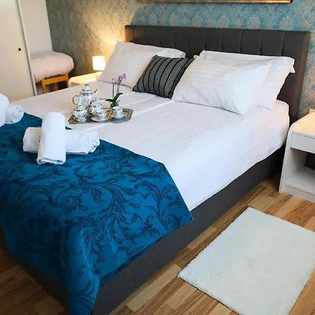 Zadar Franov On Island Ugljan With The Pool, Bbq And Beautiful Sea-view! 칼리