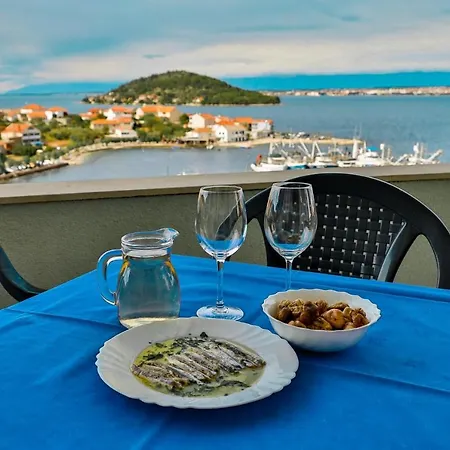 Zadar Franov On Island Ugljan With The Pool, Bbq And Beautiful Sea-view! 아파트 칼리