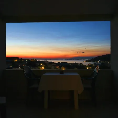 Apartmán Zadar Franov On Island Ugljan With The Pool, Bbq And Beautiful Sea-view! Kali