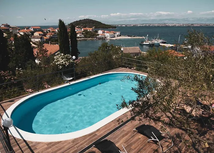 아파트 Zadar Franov On Island Ugljan With The Pool, Bbq And Beautiful Sea-view! *