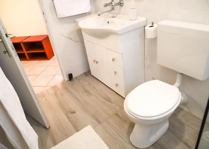 Zadar Franov On Island Ugljan With The Pool, Bbq And Beautiful Sea-view! 아파트 칼리