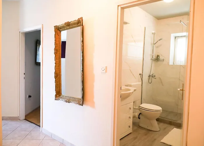 Zadar Franov On Island Ugljan With The Pool, Bbq And Beautiful Sea-view! * 칼리