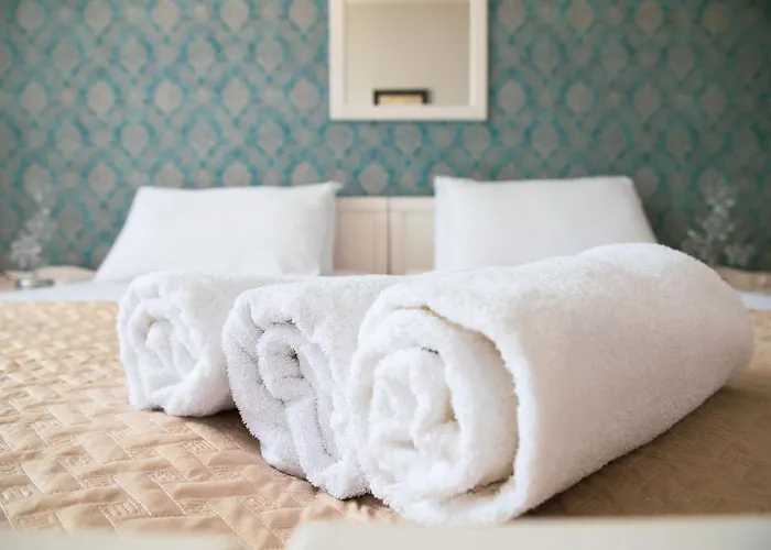 아파트 Zadar Franov On Island Ugljan With The Pool, Bbq And Beautiful Sea-view! 칼리