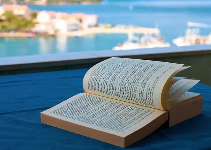Zadar Franov On Island Ugljan With The Pool, Bbq And Beautiful Sea-view! 아파트 *